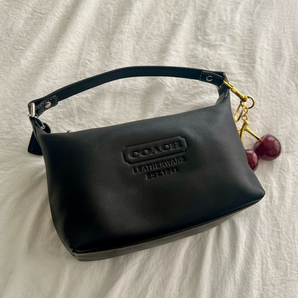 👑✅PRICE FIRM✅Small Coach Genuine Soft Black Leather Hand Bag - Picture 11 of 15